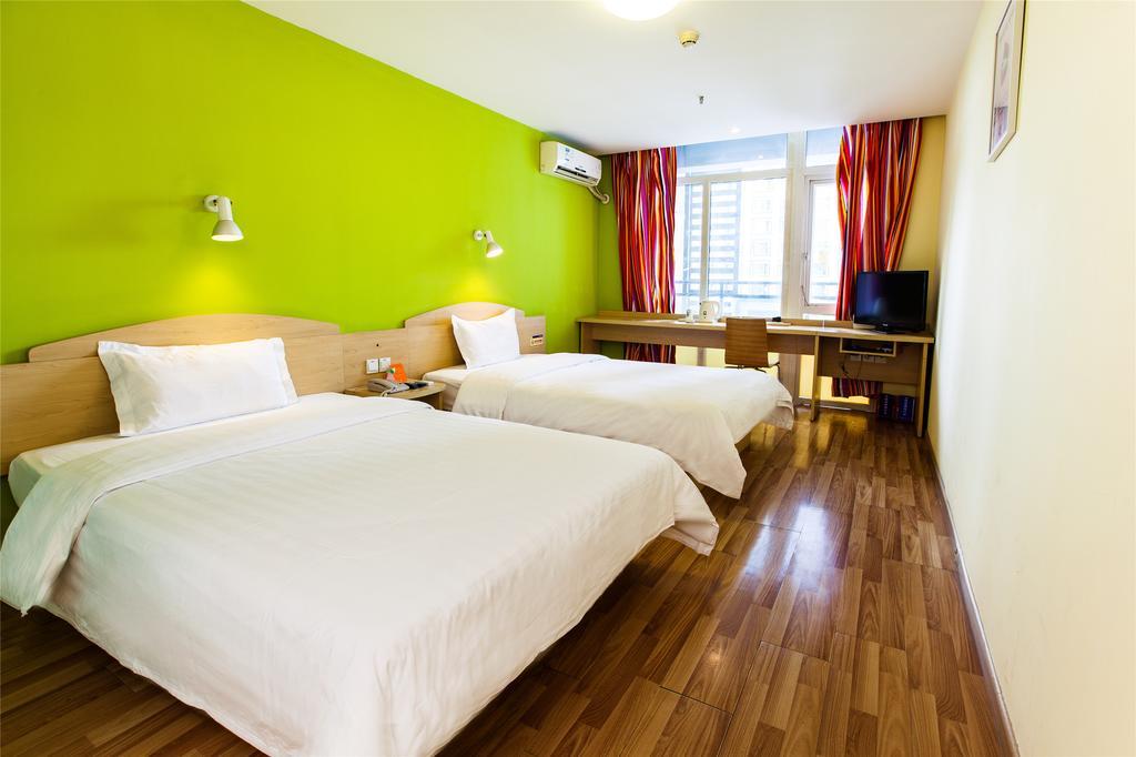 7Days Inn Shanghai Caobao Road Metro Station 客房 照片